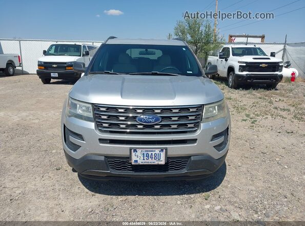 1FM5K8B8XHGC91932 2017 FORD EXPLORER Silver Vista del cuadro de instrumentos