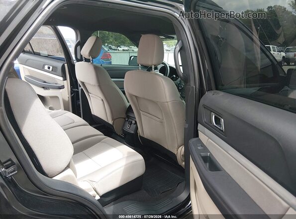 1FM5K8BH7JGC57159 2018 FORD EXPLORER Gray Widok naklejki z numerem VIN