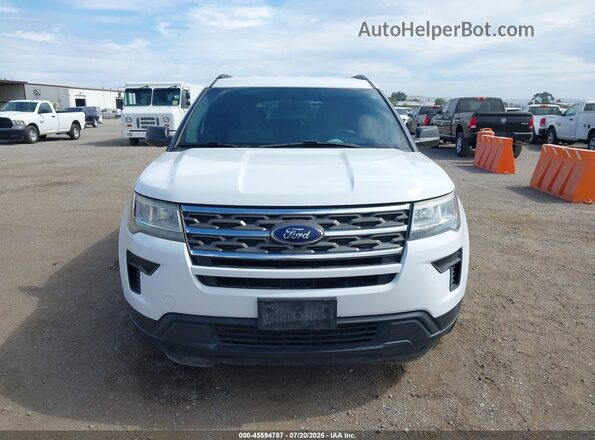 1FM5K8BH8JGC57137 2018 FORD EXPLORER White Widok wnętrza z tyłu