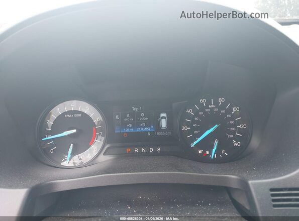 1FM5K8BH9JGC56630 2018 FORD EXPLORER White Widok tylnych siedzeń