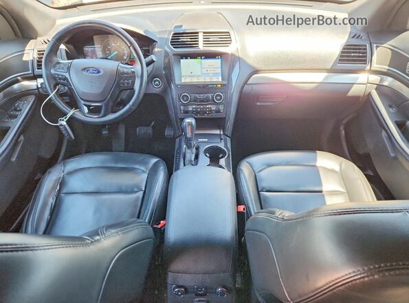 1FM5K8D81KGA41113 2019 FORD EXPLORER Charcoal Vista del salpicadero