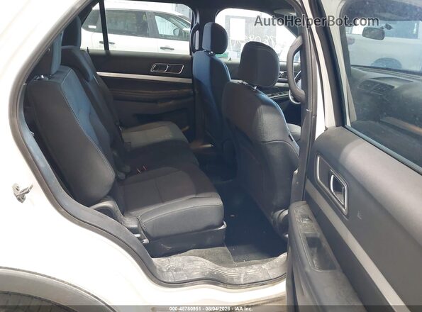 1FM5K8D82HGD65762 2017 FORD EXPLORER White Вид наклейки з VIN-кодом