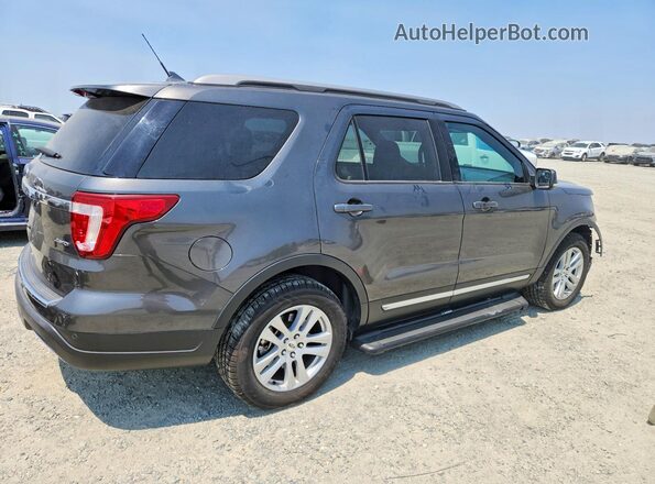 1FM5K8D82JGA45542 2018 FORD EXPLORER Gray Задня права чверть
