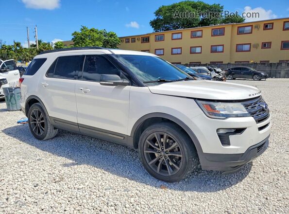 1FM5K8D82JGA94417 2018 FORD EXPLORER White Delantero derecho