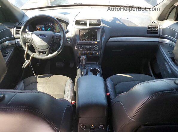1FM5K8D82JGC90082 2018 FORD EXPLORER Black Вид панелі приладів