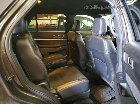 1FM5K8D82KGB37526 2019 FORD EXPLORER Charcoal Vista interior trasera