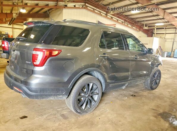 1FM5K8D82KGB37526 2019 FORD EXPLORER Charcoal Trasero derecho