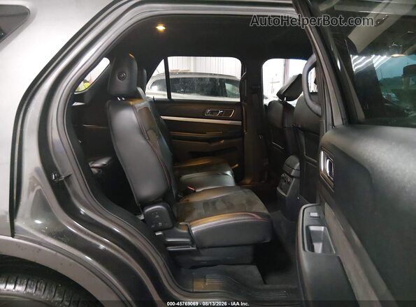 1FM5K8D83JGC32448 2018 FORD EXPLORER Gray Widok naklejki z numerem VIN