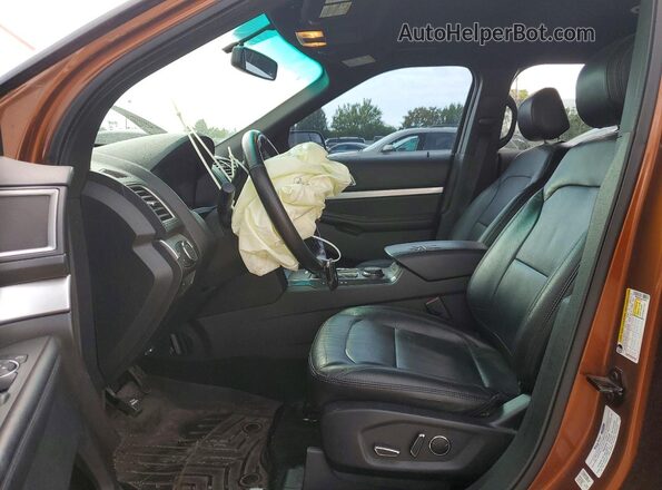 1FM5K8D84HGA48453 2017 FORD EXPLORER Orange Front interior view