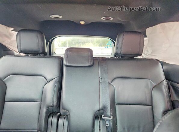 1FM5K8D84JGC26058 2018 FORD EXPLORER Red Vista de los asientos traseros