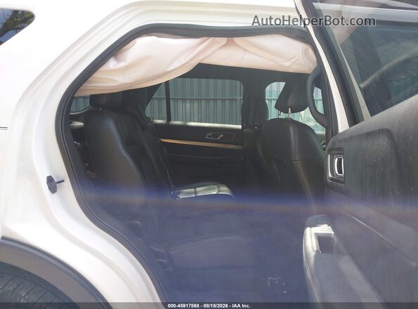 1FM5K8D85JGA62156 2018 FORD EXPLORER Белый Вид наклейки с VIN-кодом