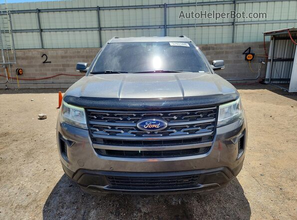 1FM5K8D85JGA97960 2018 FORD EXPLORER Gray Вид спереду