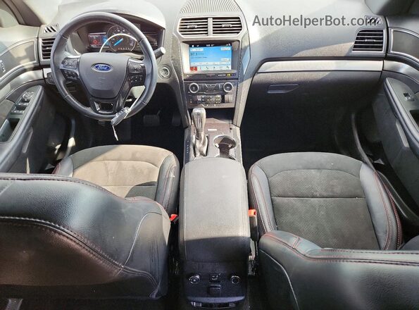 1FM5K8D85JGC05896 2018 FORD EXPLORER Темно-бордовый Вид панели приборов
