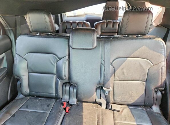 1FM5K8D86HGA57039 2017 FORD EXPLORER White Vista de los asientos traseros