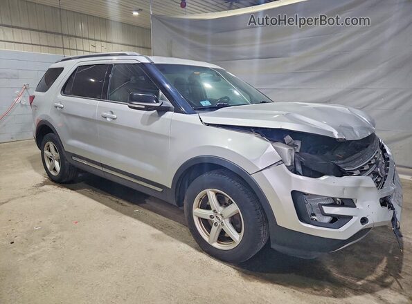 1FM5K8D86HGC01737 2017 FORD EXPLORER Silver Передня права чверть