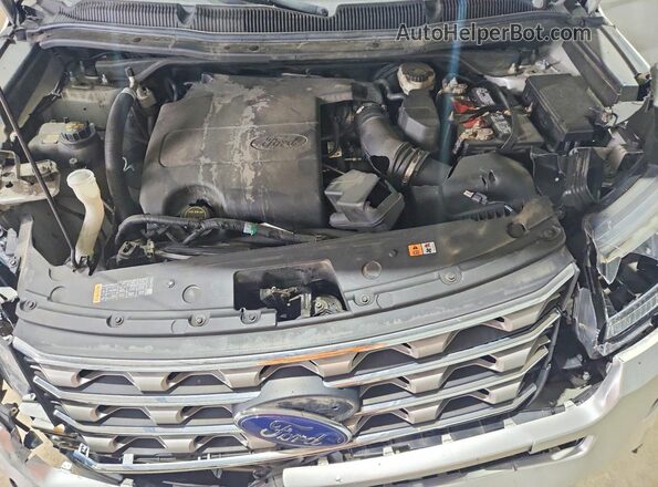 1FM5K8D86HGC01737 2017 FORD EXPLORER Silver Вид підкапотного простору
