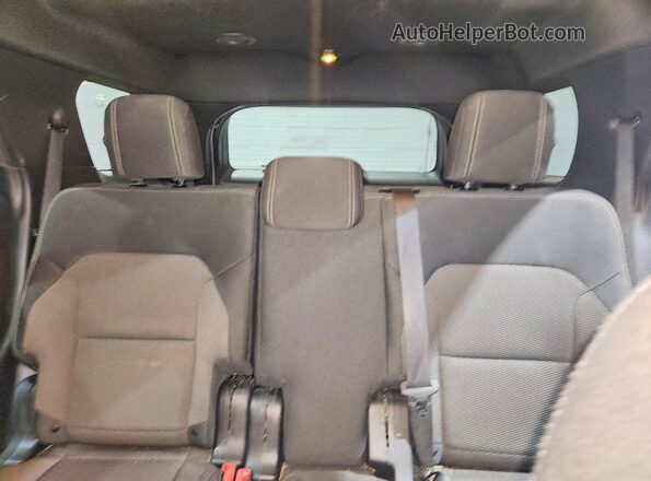 1FM5K8D86HGC01737 2017 FORD EXPLORER Silver Вид задніх сидінь