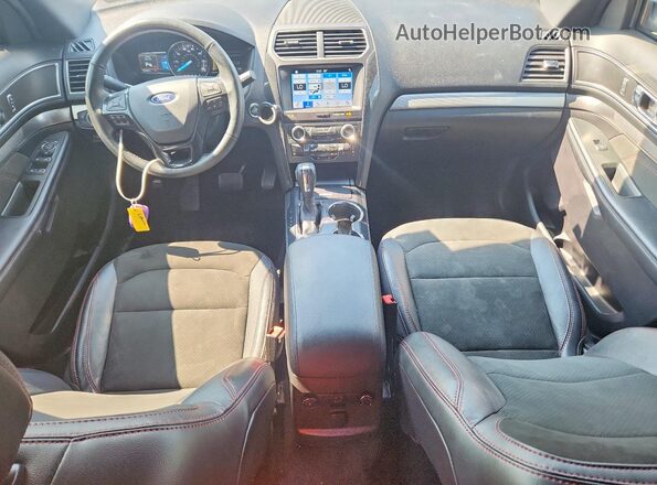 1FM5K8D86JGC51060 2018 FORD EXPLORER Синий Вид панели приборов