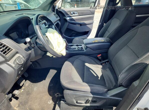 1FM5K8D86KGA26381 2019 FORD EXPLORER White წინა სალონის ხედი
