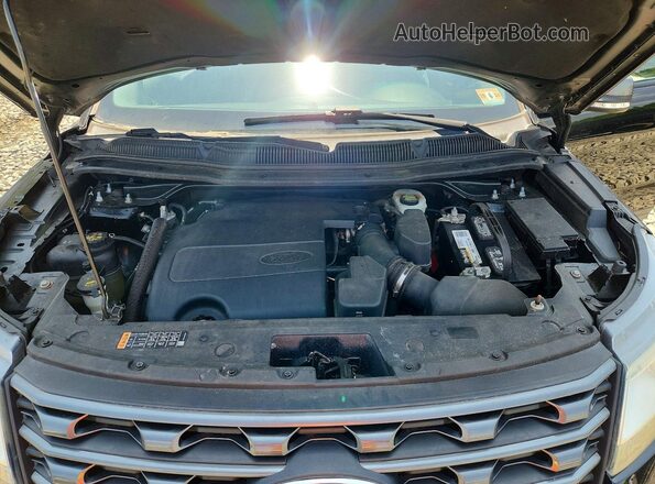 1FM5K8D88HGA40310 2017 FORD EXPLORER Черный Вид задней части салона