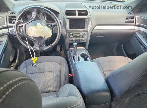1FM5K8D88HGD34239 2017 FORD EXPLORER Black Dashboard view