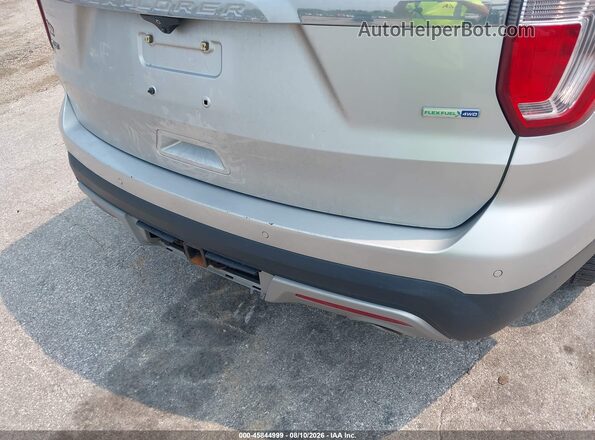 1FM5K8D89GGD23667 2016 FORD EXPLORER Серебряный Вид спереди