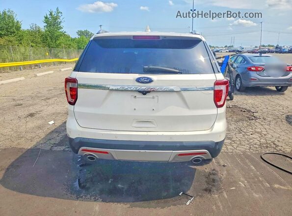 1FM5K8D89HGA45161 2017 FORD EXPLORER White Vista trasera