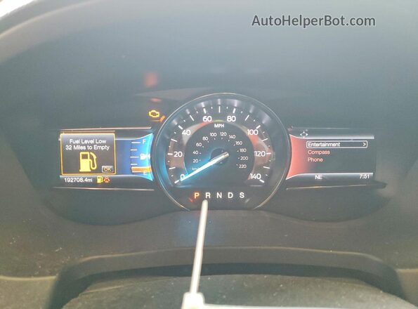 1FM5K8D89HGA57004 2017 FORD EXPLORER Красный Вид щитка приборов