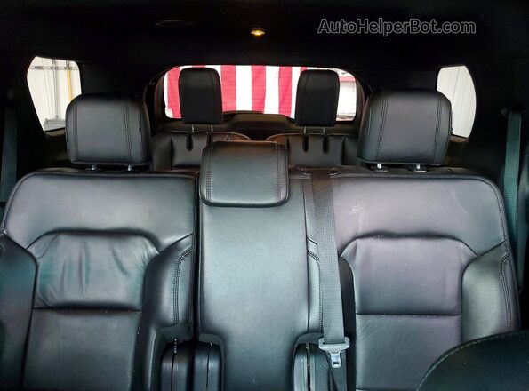1FM5K8D89HGA57004 2017 FORD EXPLORER Красный Вид задних сидений