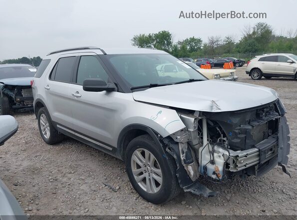 1FM5K8D89JGC82688 2018 FORD EXPLORER Silver Widok wnętrza 360 stopni