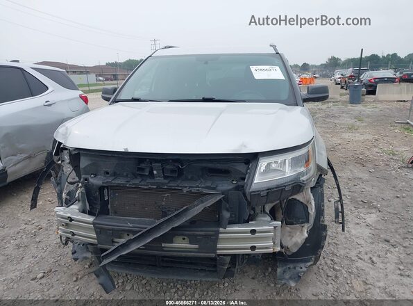 1FM5K8D89JGC82688 2018 FORD EXPLORER Silver Widok wnętrza z tyłu