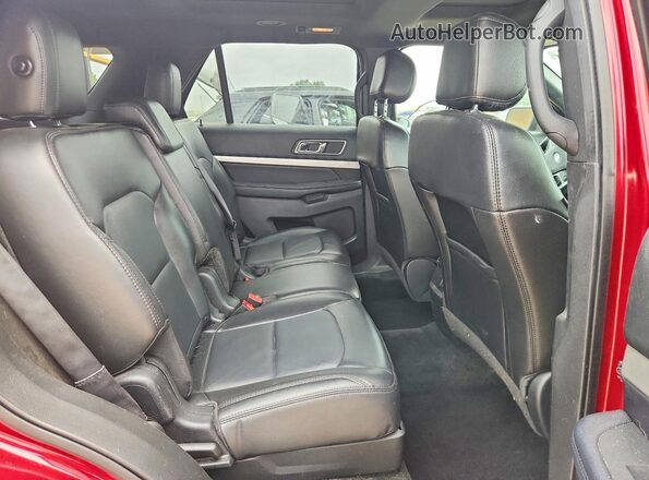 1FM5K8D8XHGE06221 2017 FORD EXPLORER Red Սալոնի հետևի տեսք