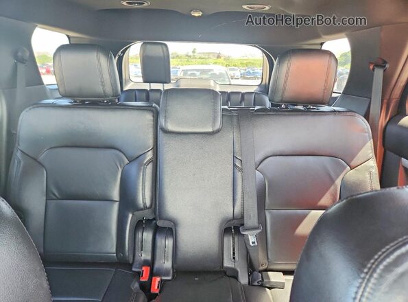 1FM5K8DH1GGD33402 2016 FORD EXPLORER White Հետևի նստատեղերի տեսք