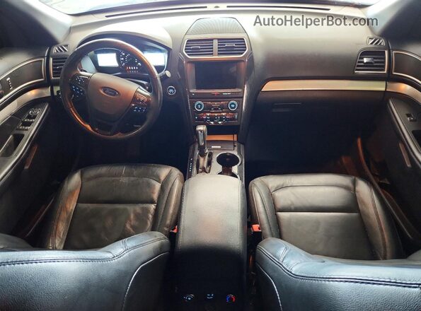 1FM5K8DH6HGA85679 2017 FORD EXPLORER Gray Dashboard view