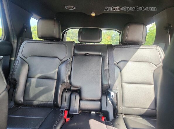 1FM5K8F80GGA54651 2016 FORD EXPLORER Red Vista de los asientos traseros