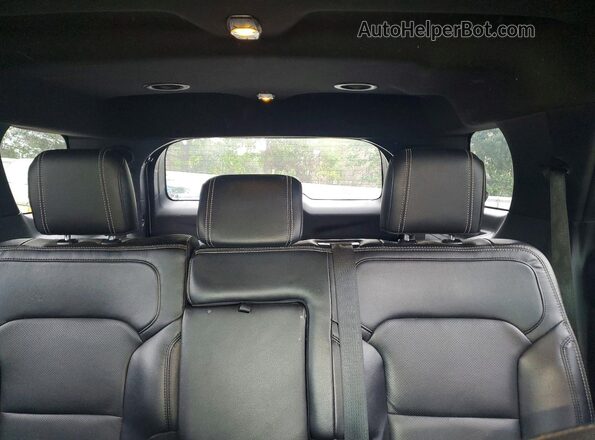 1FM5K8F88HGA25402 2017 FORD EXPLORER Серебряный Вид задних сидений