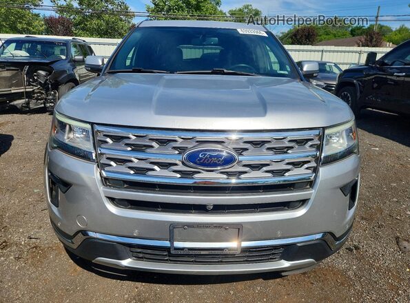 1FM5K8F88JGA85945 2018 FORD EXPLORER Silver Вид спереду