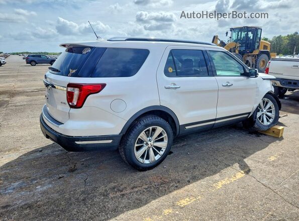 1FM5K8F88JGC30448 2018 FORD EXPLORER White Rear right
