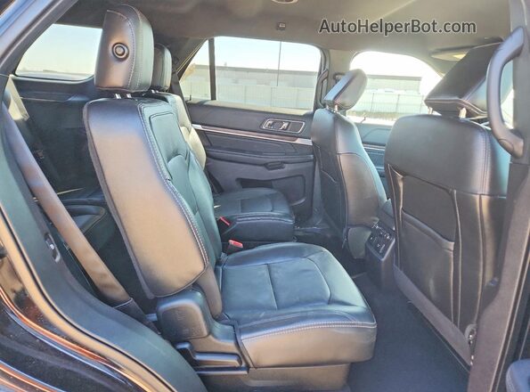 1FM5K8F88JGC41546 2018 FORD EXPLORER Black Rear interior view