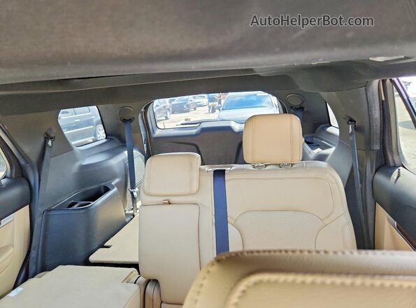 1FM5K8F89HGD88145 2017 FORD EXPLORER Золотой Вид задних сидений