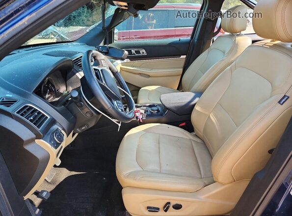 1FM5K8FHXHGC08932 2017 FORD EXPLORER Blue Widok wnętrza z przodu