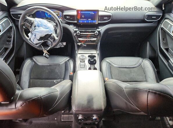 1FM5K8GC4NGA71078 2022 FORD EXPLORER Серебряный Вид панели приборов