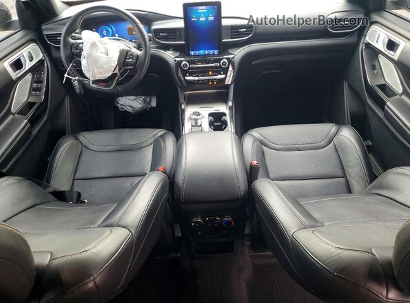 1FM5K8GC9MGA95715 2021 FORD EXPLORER Красный Вид панели приборов