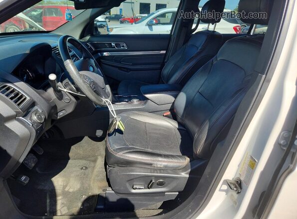 1FM5K8GT0GGD01847 2016 FORD EXPLORER White Widok wnętrza z przodu