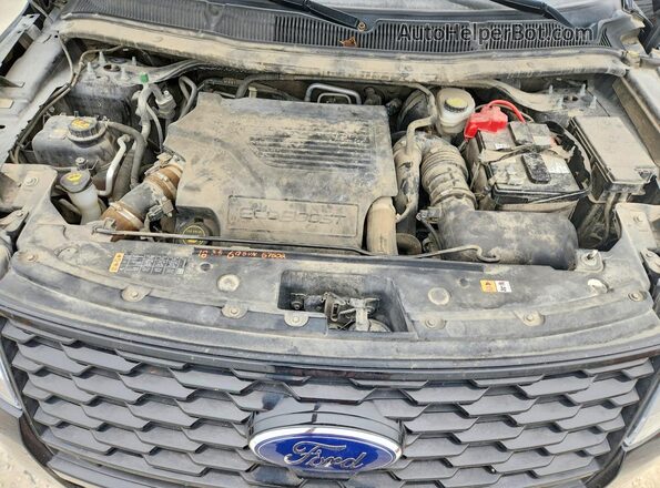 1FM5K8GT0JGC38191 2018 FORD EXPLORER Black Widok wnętrza z tyłu