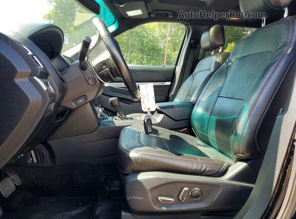 1FM5K8GT2HGA09263 2017 FORD EXPLORER Черный Вид салона спереди
