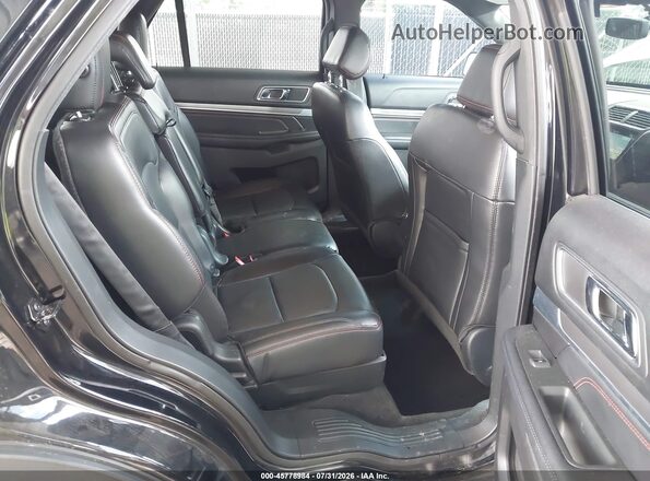1FM5K8GT7HGE26748 2017 FORD EXPLORER Black Вид наклейки з VIN-кодом
