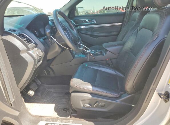 1FM5K8GT8GGA35140 2016 FORD EXPLORER Silver Widok wnętrza z przodu