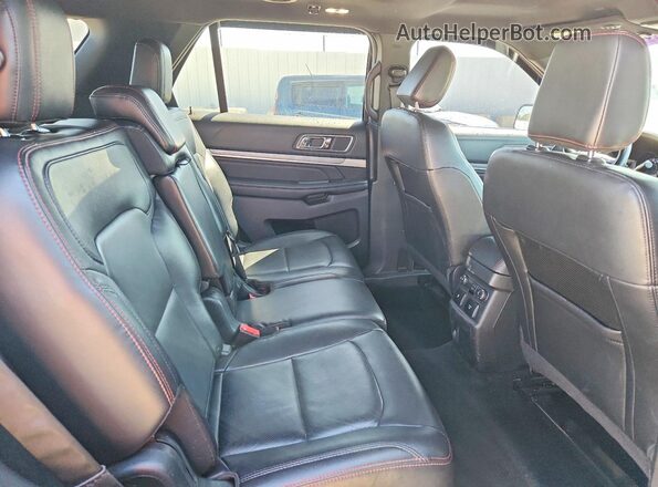 1FM5K8GT8KGA26737 2019 FORD EXPLORER Gray Rear interior view