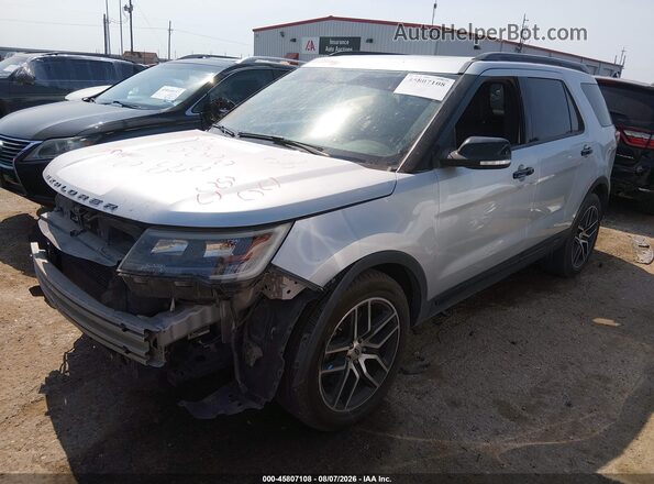 1FM5K8GT9JGC05349 2018 FORD EXPLORER Silver Vista tres cuartos delantera izquierda